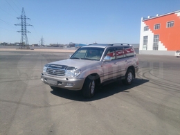 Toyota Land Cruiser 100